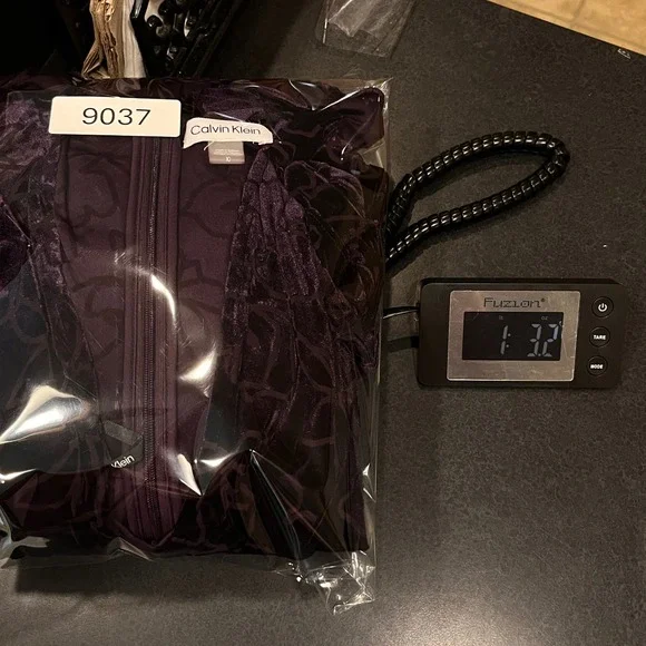 Calvin Klein Purple Velvet Floral Wrap Hi-Low Dress 10 Party Cocktail Career - Picture 15 of 15